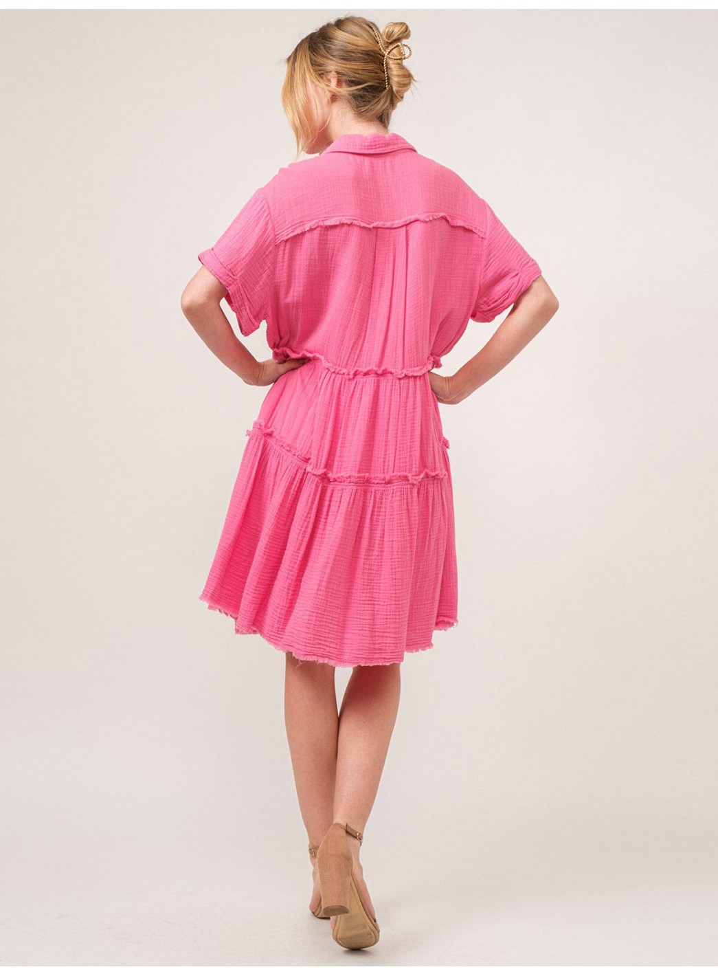 WOMEN'S SHORT SLEEVE BUTTON CLOSURE TIERED TUNIC MINI DRESS