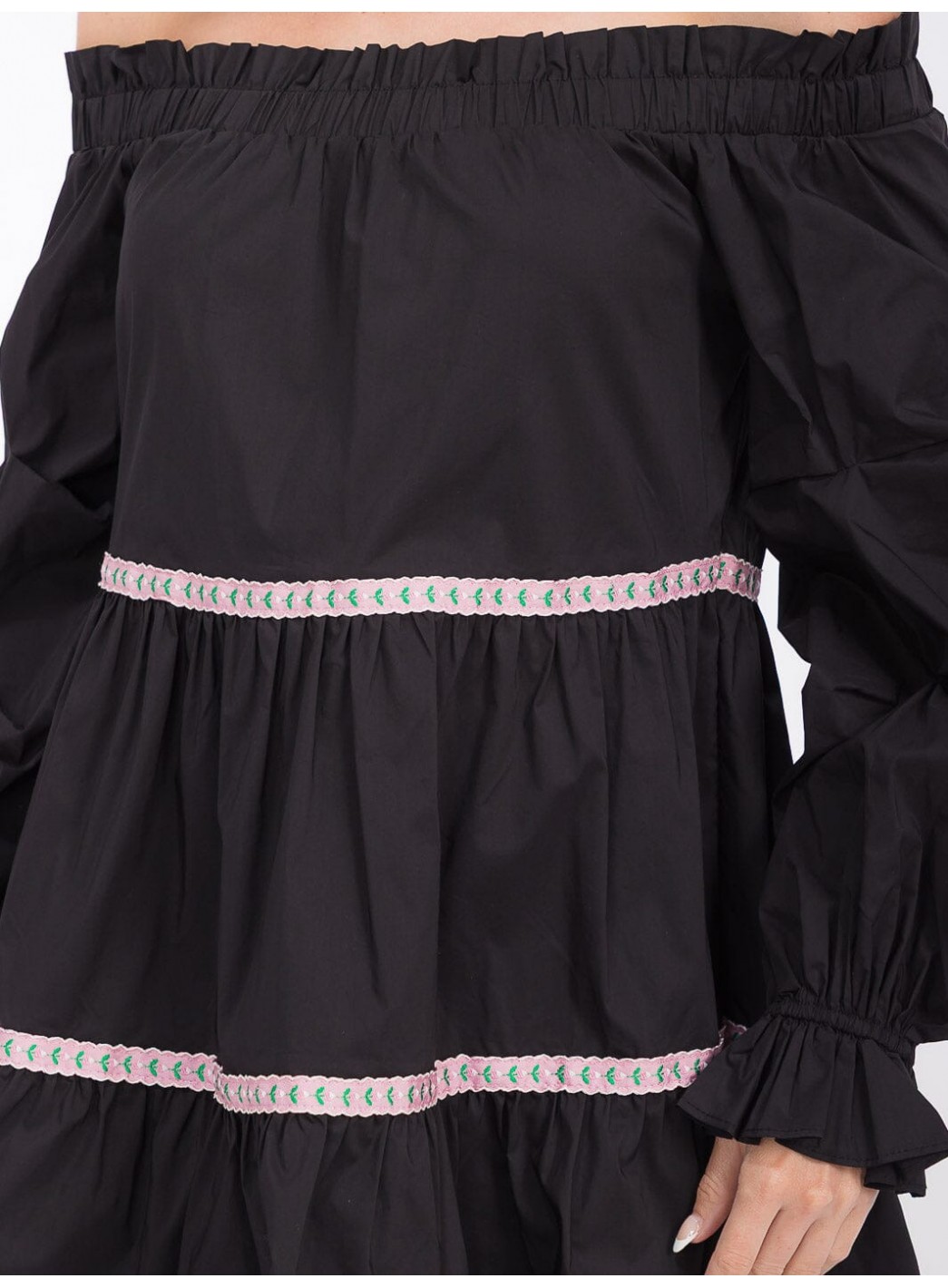 WOMEN'S LONG SLEEVE OFF SHOULDER TRIM DETAILED TIERED MINI DRESS WOMEN'S LONG SLEEVE OFF SHOULDER TRIM DETAILED TIERED MINI DRESS