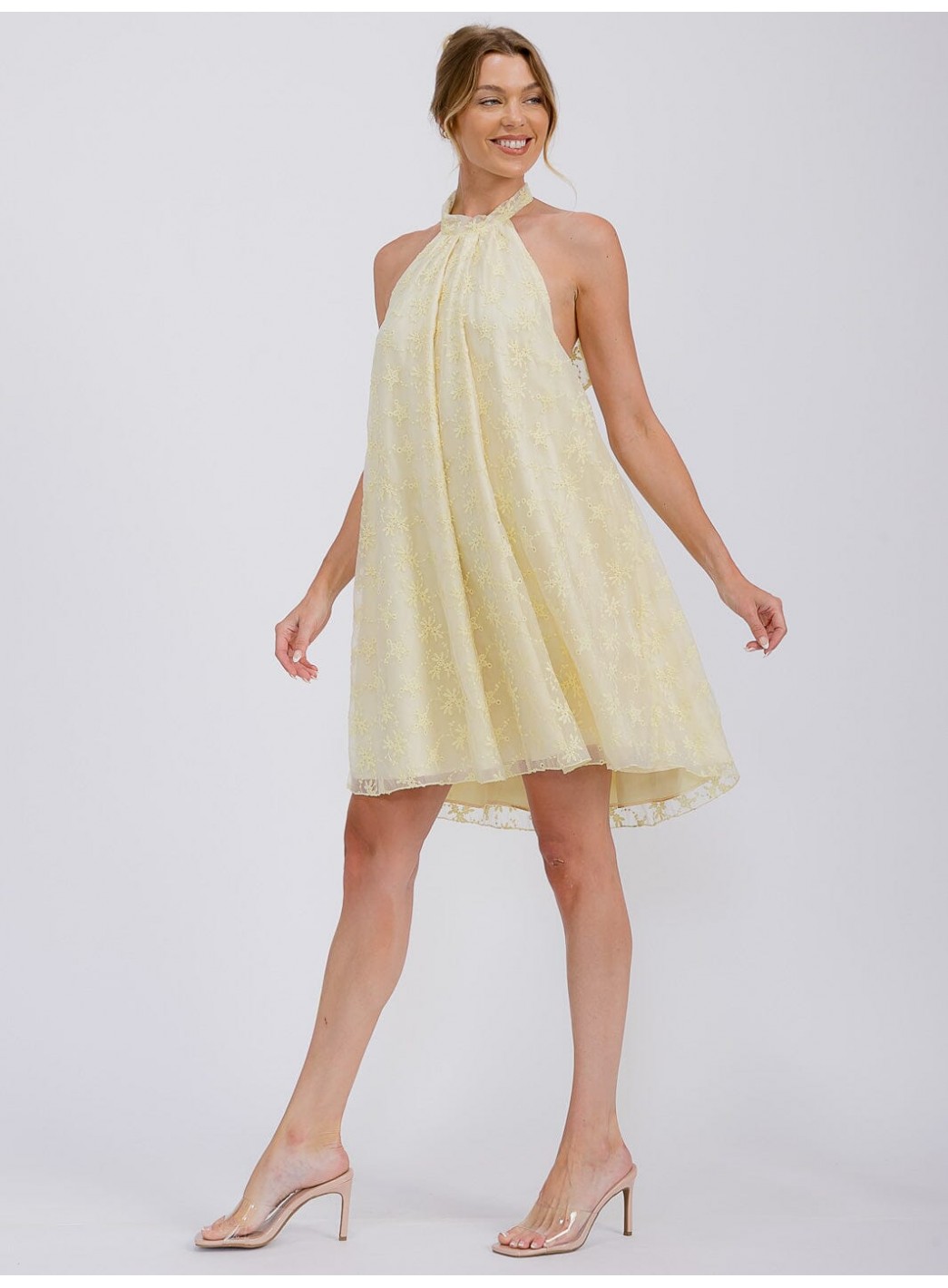 WOMEN'S SLEEVELESS HALTER NECK CROCHET FLORAL MINI DRESS WOMEN'S SLEEVELESS HALTER NECK CROCHET FLORAL MINI DRESS