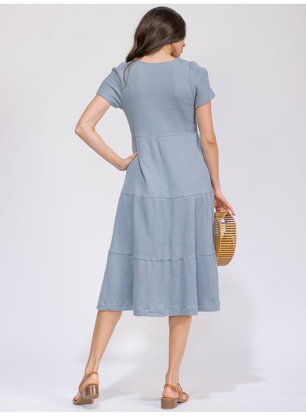 WOMEN'S SHORT SLEEVE FRONT POCKETS TIERED WAFFLE MIDI DRESS