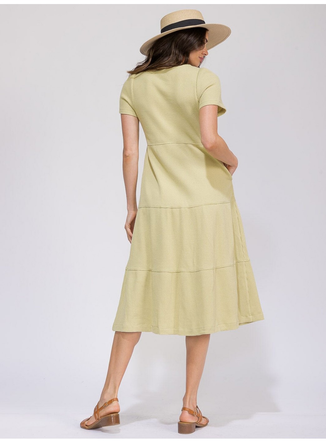 WOMEN'S SHORT SLEEVE FRONT POCKETS TIERED WAFFLE MIDI DRESS