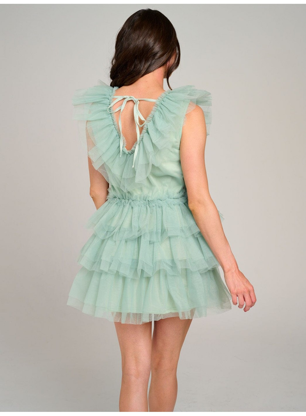 WOMEN'S SLEEVELESS V-NECK ORGANZA TIERED RUFFLE MINI DRESS