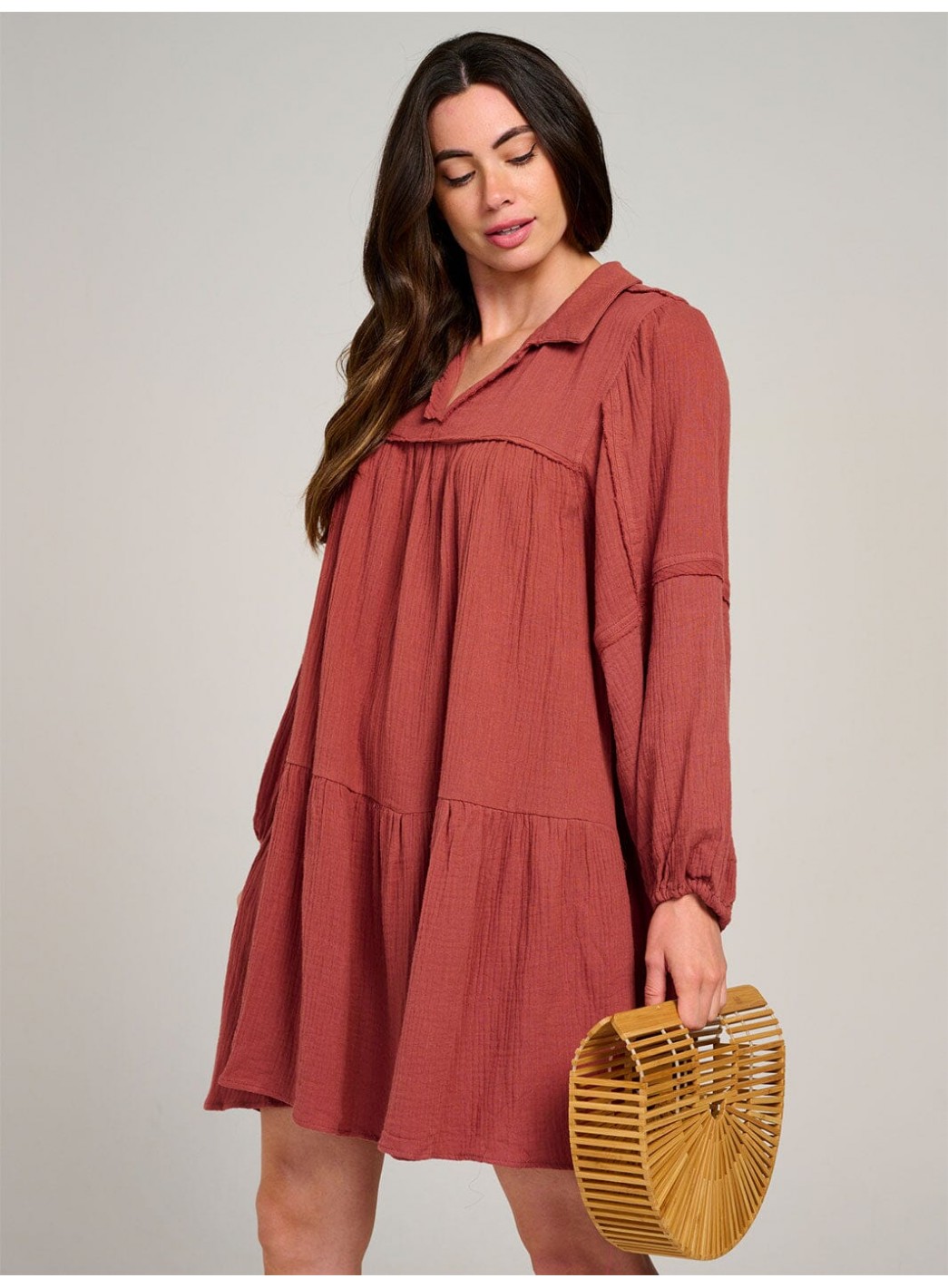 WOMEN'S LONG SLEEVE V-NECK FRONT POCKETS TIERED MIDI DRESS